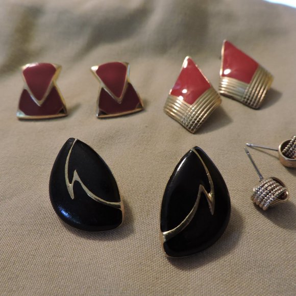 POST EARRINGS .. 4 pairs.. without postbacks - Picture 10 of 13